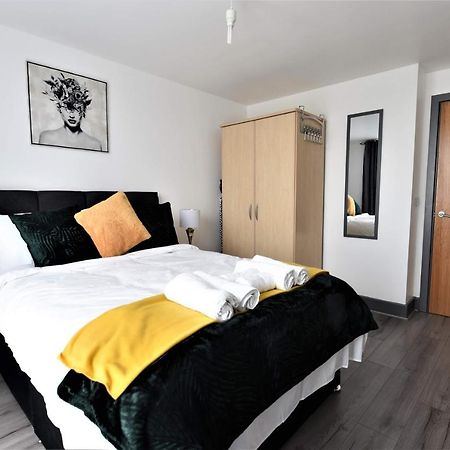 Stunning, 1-Bedroom Cosy Apartment In The Centre Of Birmingham Exterior photo