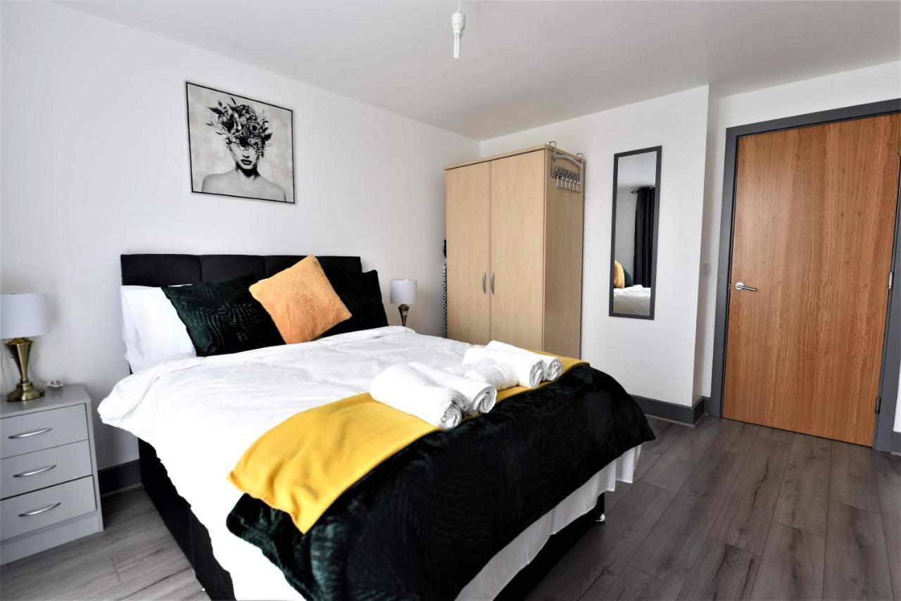 Stunning, 1-Bedroom Cosy Apartment In The Centre Of Birmingham Exterior photo