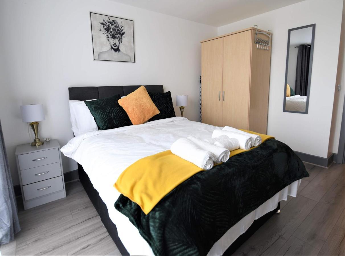 Stunning, 1-Bedroom Cosy Apartment In The Centre Of Birmingham Exterior photo