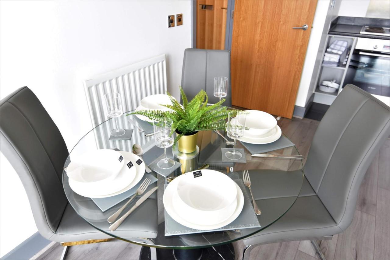 Stunning, 1-Bedroom Cosy Apartment In The Centre Of Birmingham Exterior photo